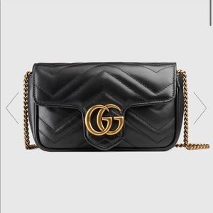 GG Marmont matelassé leather super mini bag
